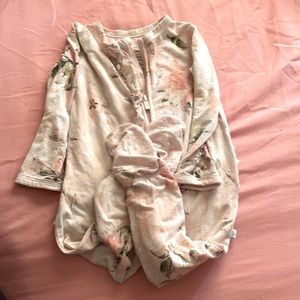 Posh peanut ruffled bamboo pajamas 6-9 months